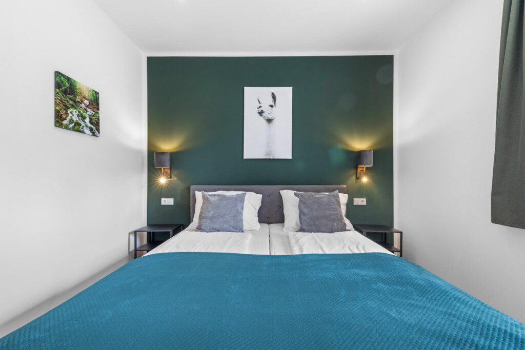 Lama Schlafzimmer 1 007